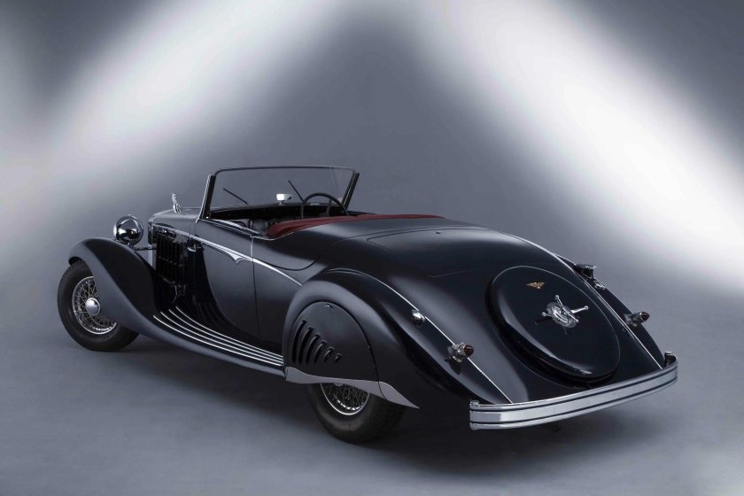 Испано Сюиза автомобиль