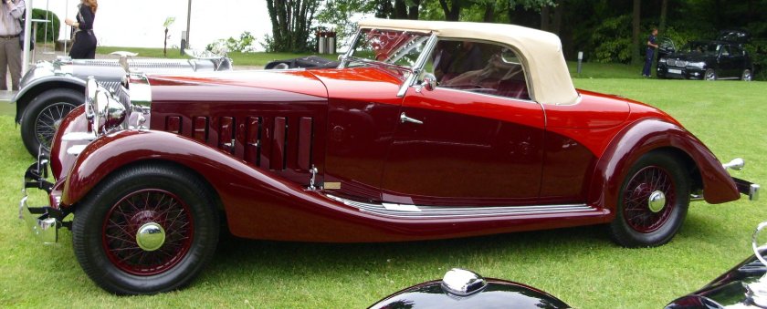 Испано Сюиза 404