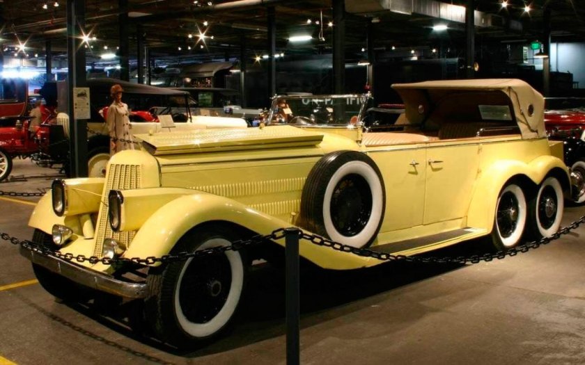 Испано Сюиза автомобиль