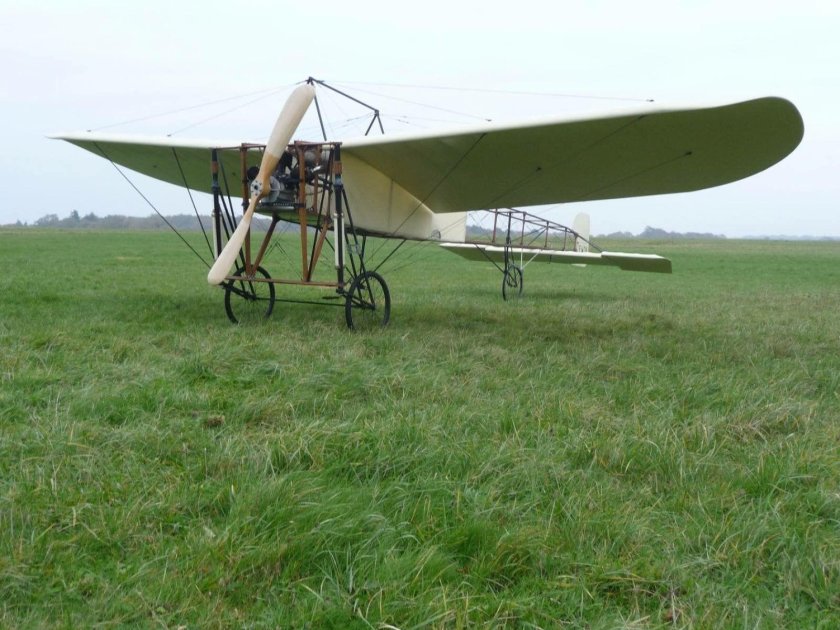 Пион Авиатор Блерио