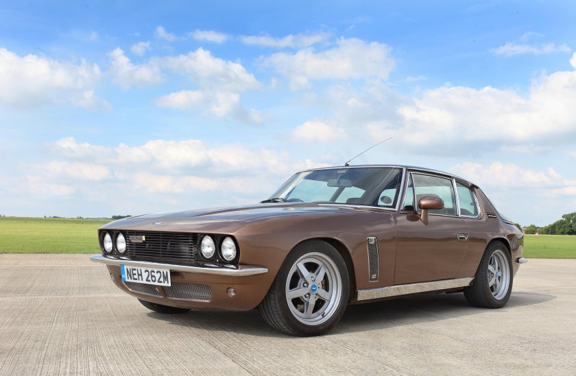 Машина Дженсен интерцептор