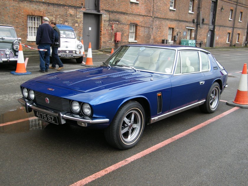 Машина Дженсен интерцептор