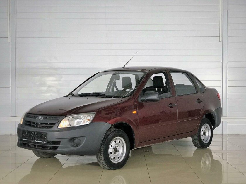 Lada Granta 1