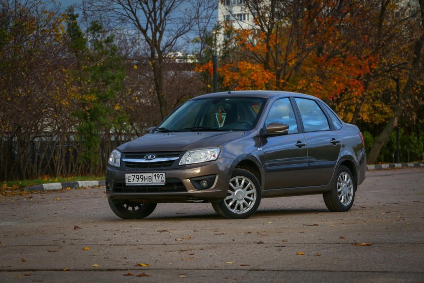 Lada Granta 1