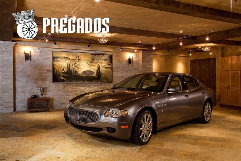 Красивый гараж