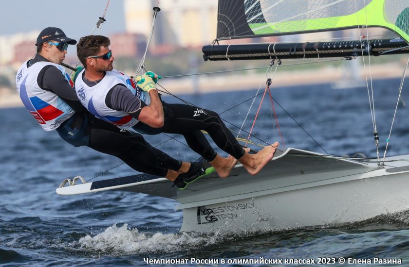 Швертбот 470