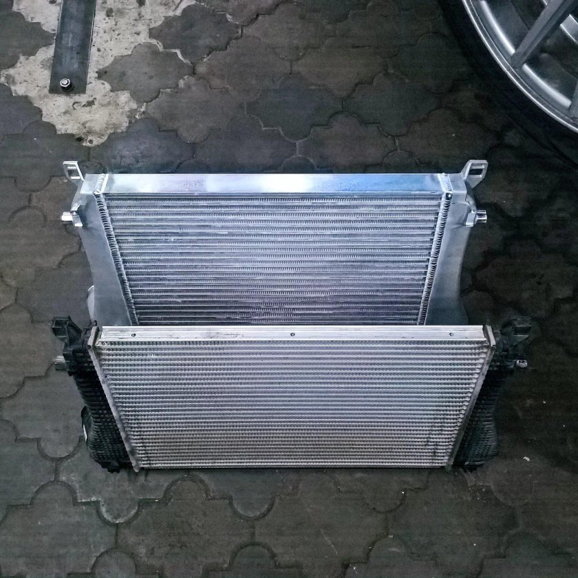 Интеркулер Octavia a7