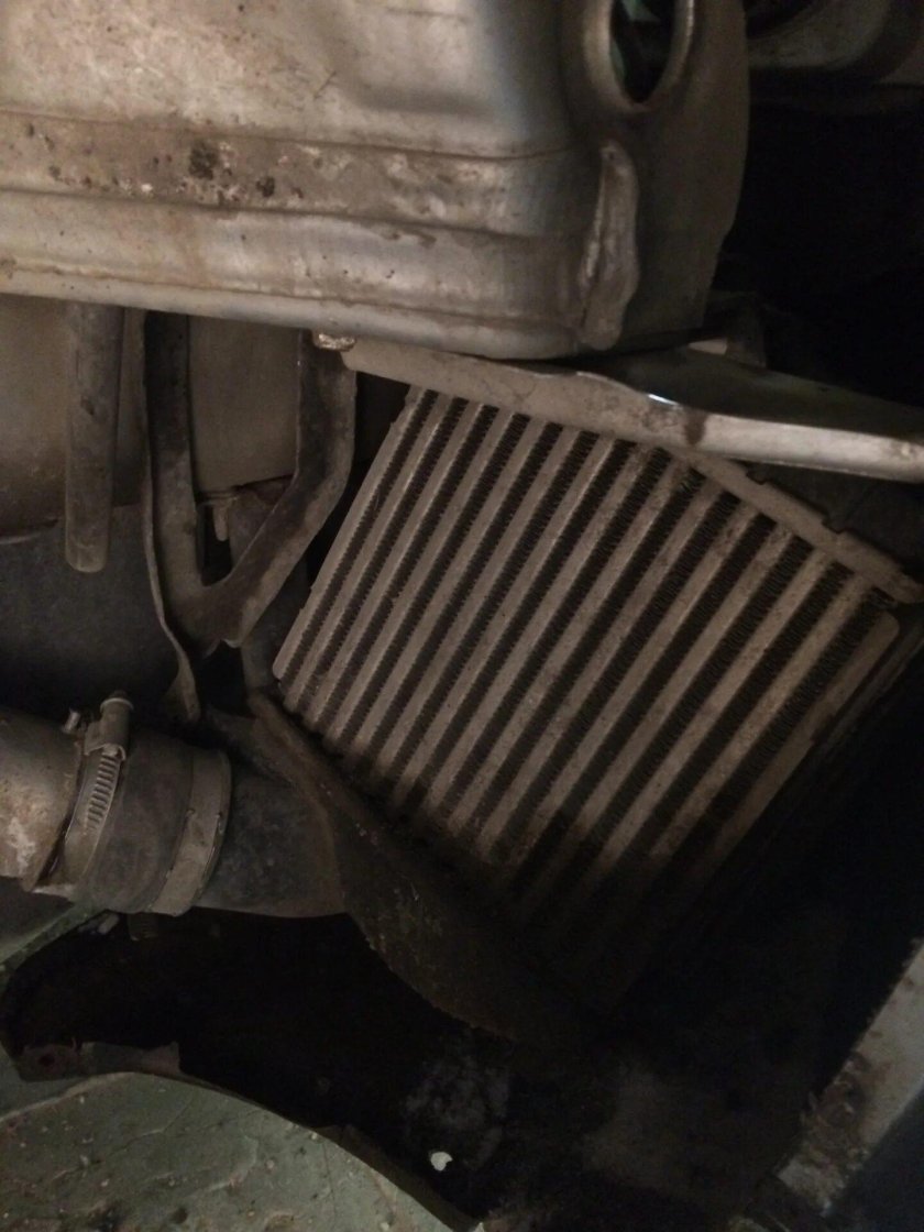 Интеркулер на Skoda Octavia Tour