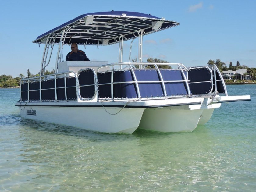 Катамаран Бекас