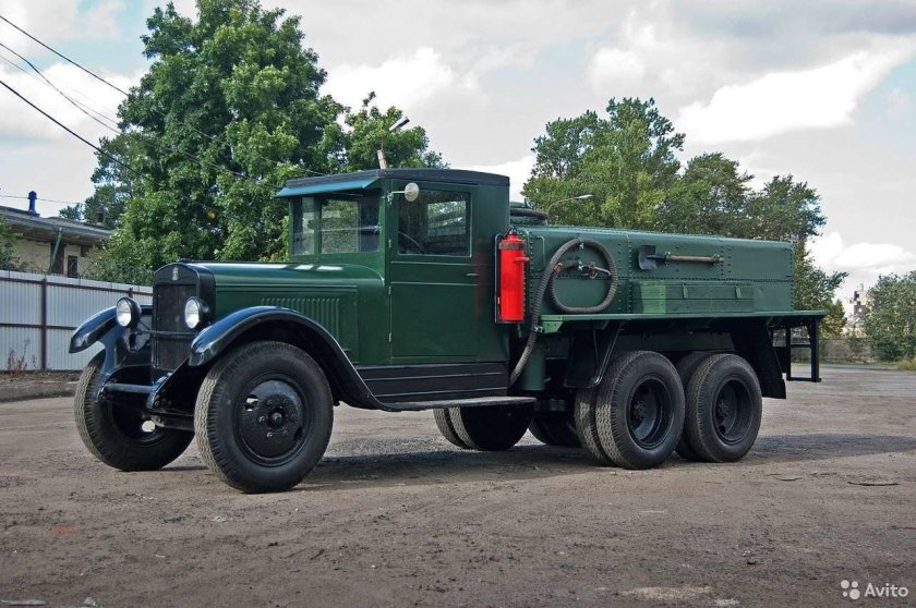 Топливозаправщик ЗИС-6