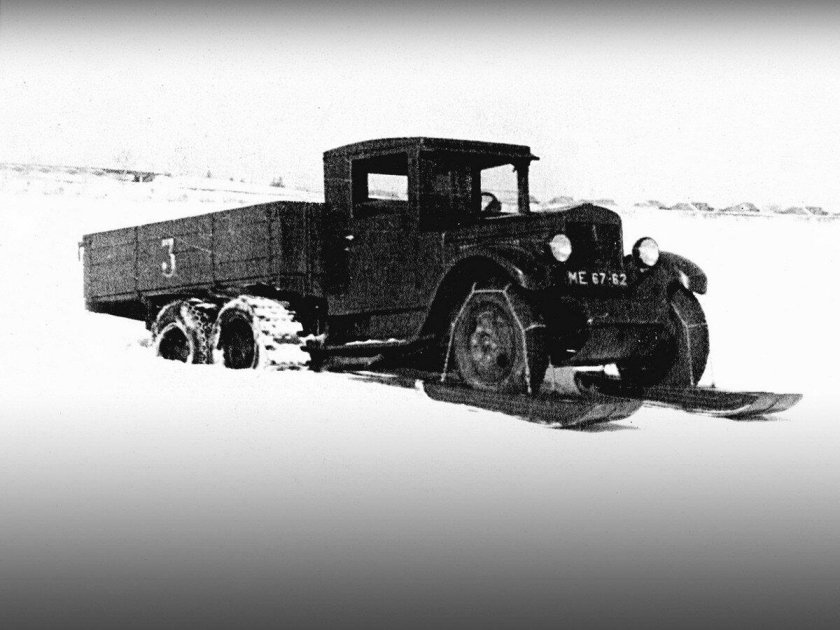 Грузовой автомобиль ЗИС-6