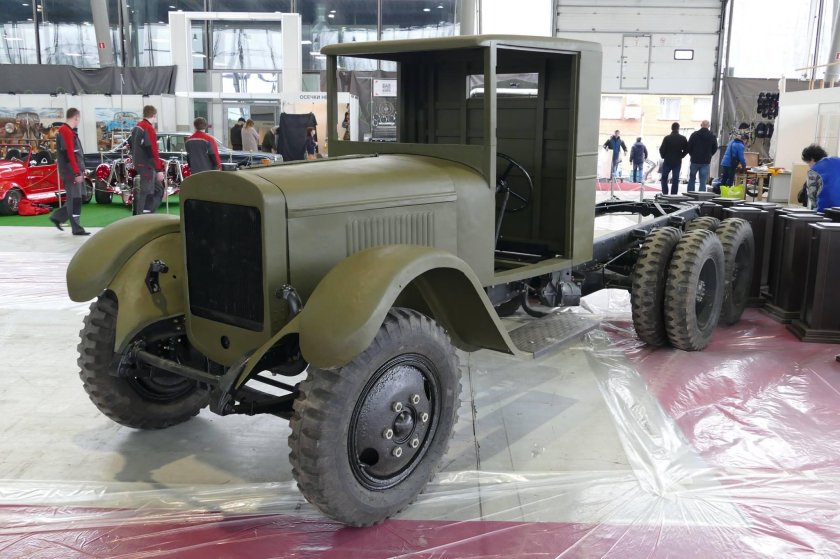 Машина ЗИС-6