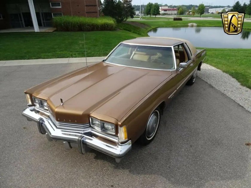 Олдсмобиль Торнадо 1976