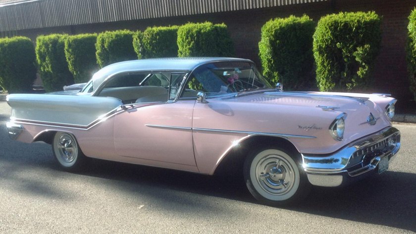 Олдсмобиль 1957