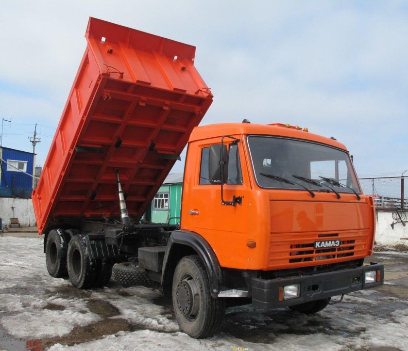 КАМАЗ 45142 самосвал