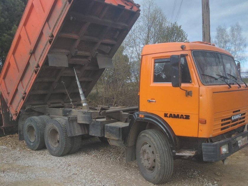 КАМАЗ 45142 самосвал