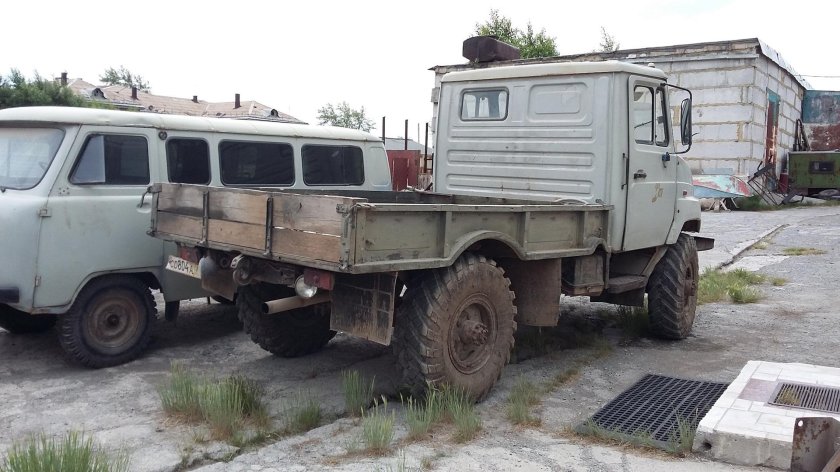 ГАЗ 66 С кабиной от бычка