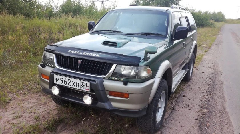 Мицубиси Челленджер