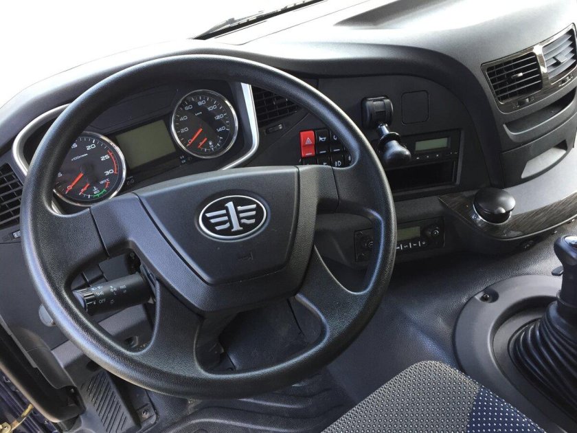 Салон FAW j6 ca3250