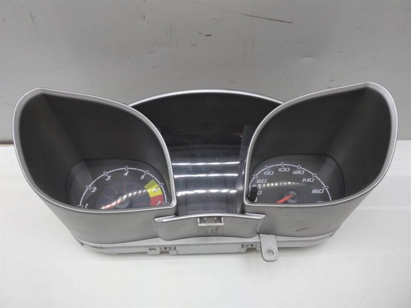 Щиток приборов FAW