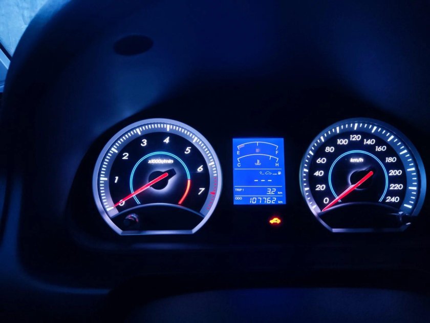 Пересвет приборной панели т4