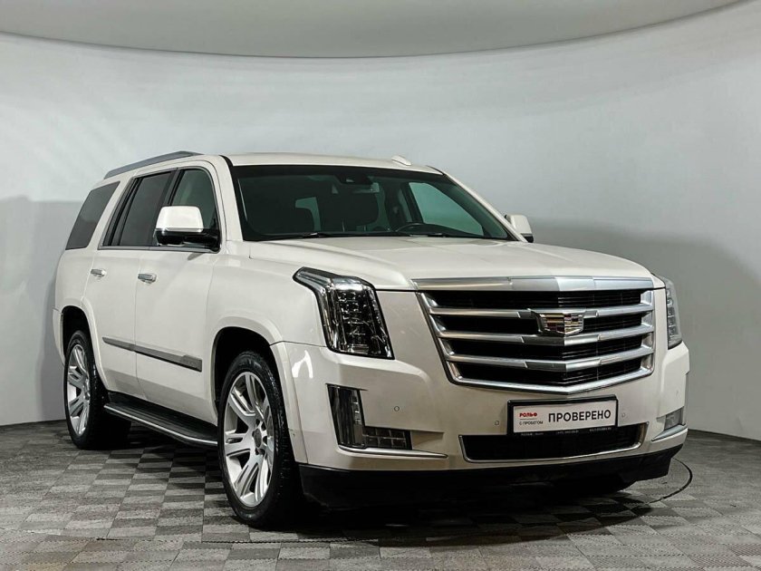 Кадиллак Эскалейд белый