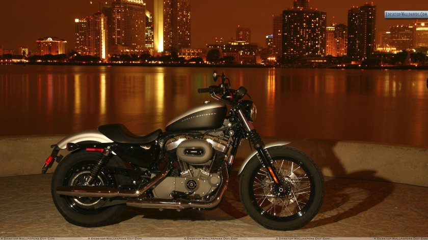 Harley Davidson XL 1200n Nightster