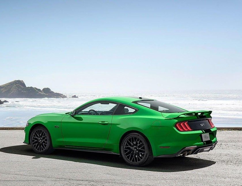 Форд Мустанг 2019 зеленый