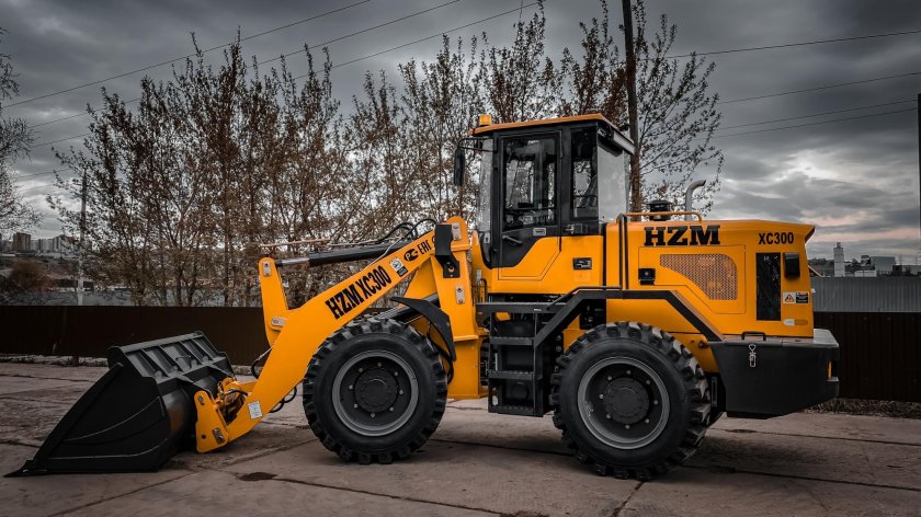 Фронтальный погрузчик HZM xc300