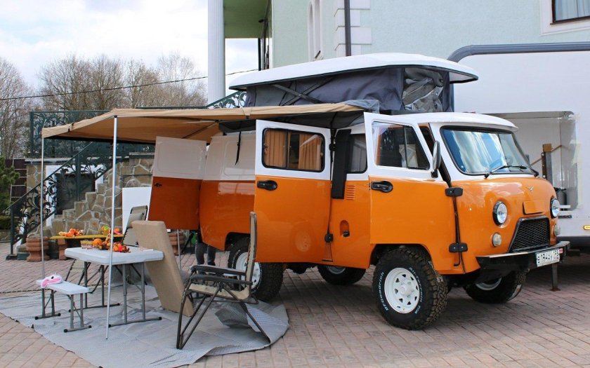 УАЗ 452 кемпер