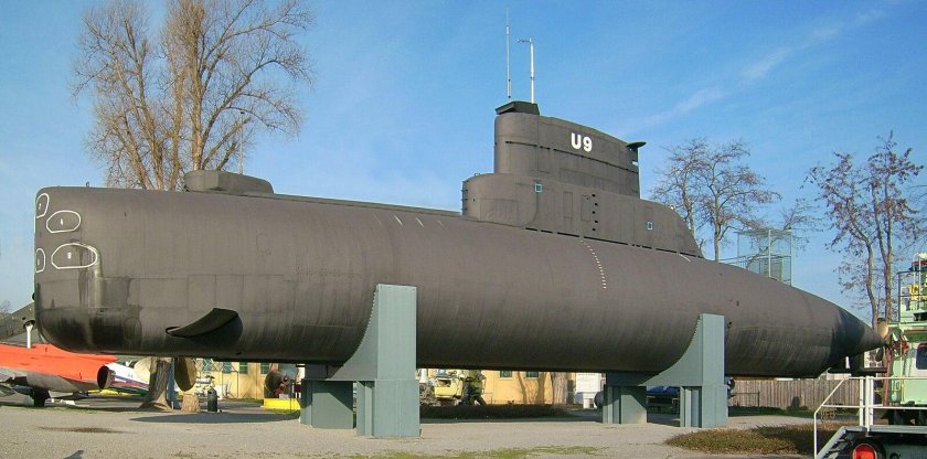 Германская субмарина u-9