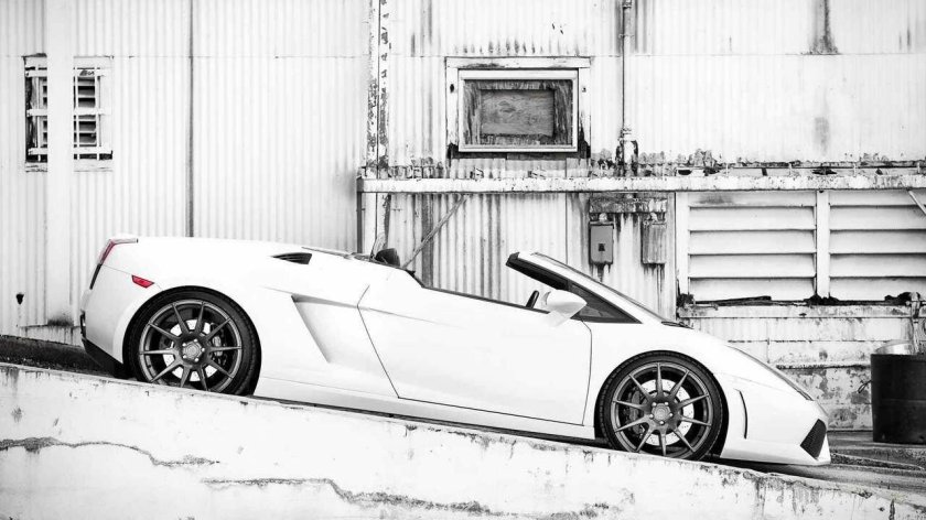 Ламборджини Галлардо белая