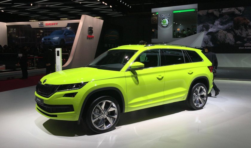 Skoda Kodiak зеленый