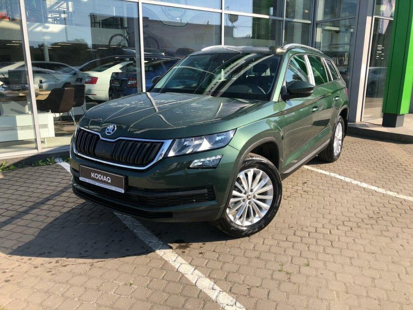 Шкода Кодиак зелёный металлик