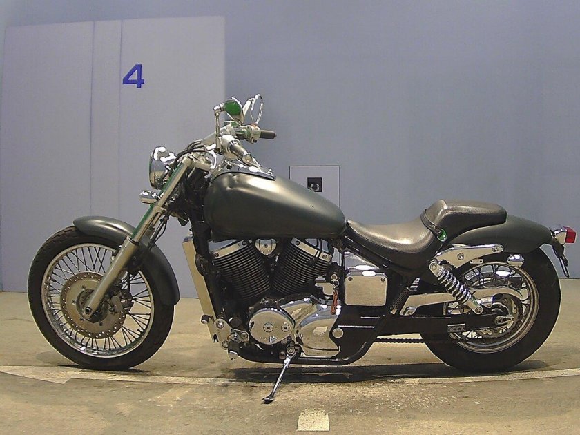 Honda VT 400 Shadow Slasher