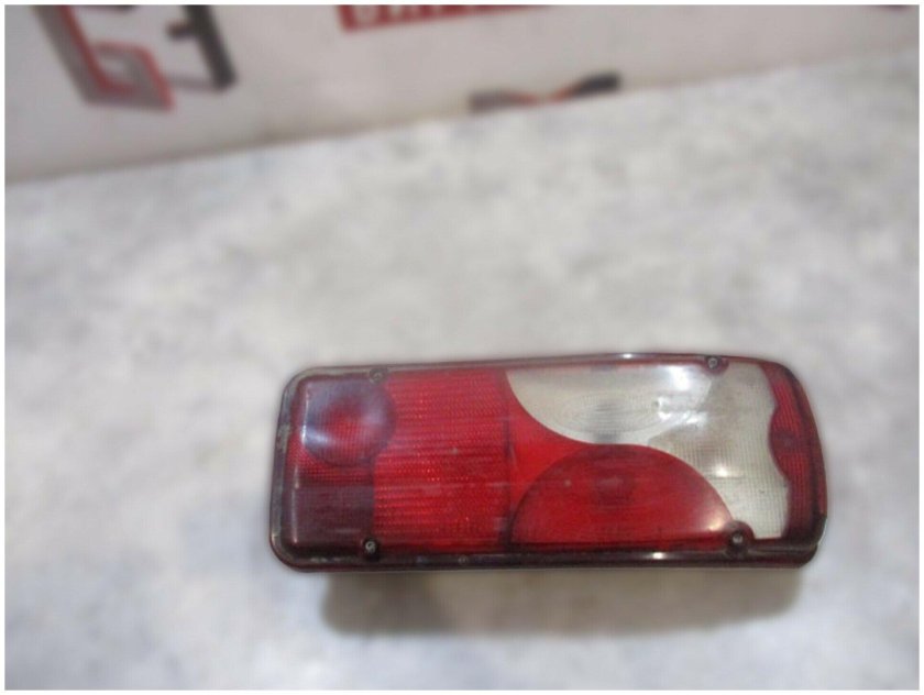 Фонарь задний левый Скания