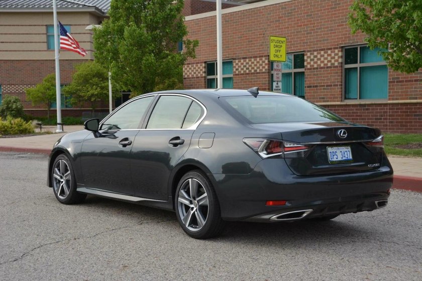 Лексус ГС 200