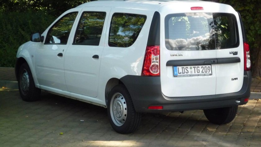 Dacia Logan универсал 2006