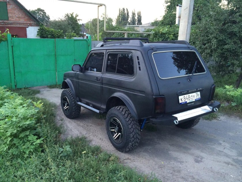 Нива 2121 Раптор