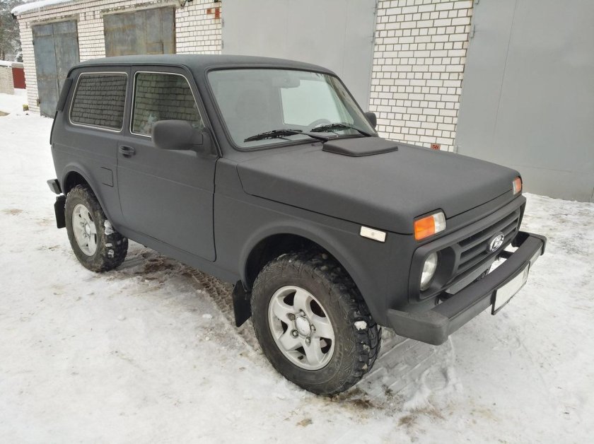 Нива 2121 в рапторе