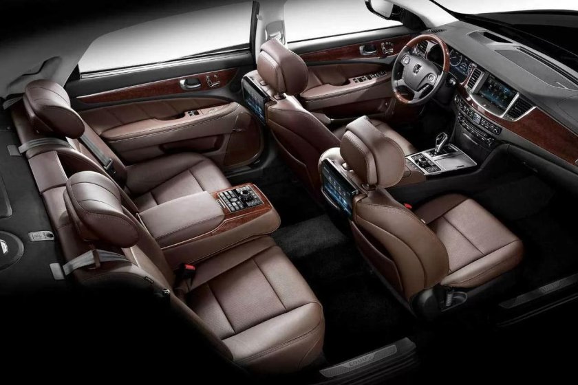 Hyundai Equus 2014 Interior