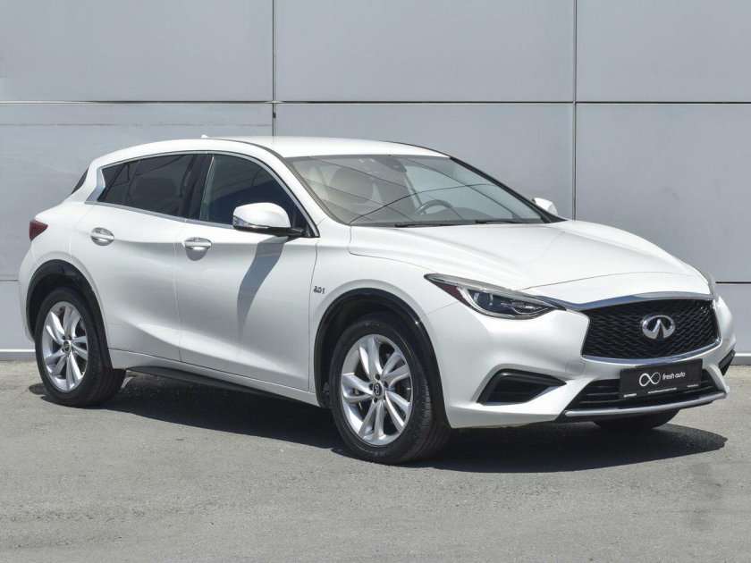 Инфинити q30 белый