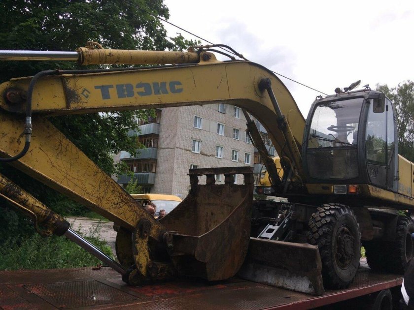 Экскаватор ТВЭКС 18