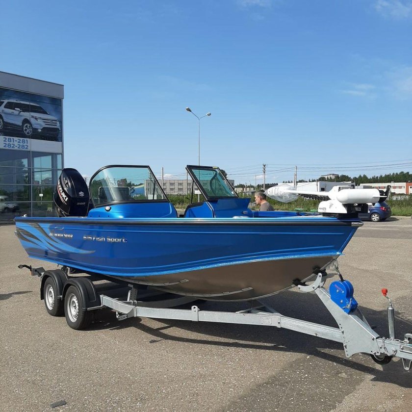 Лодка Альбакор 440