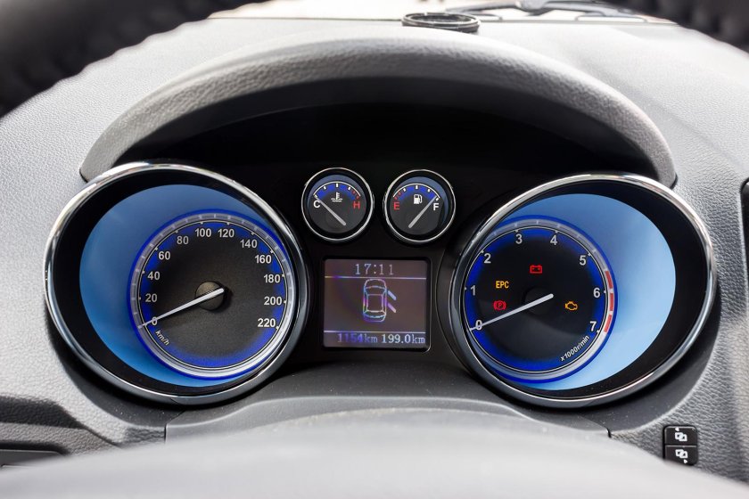 Chery Fulwin приборка