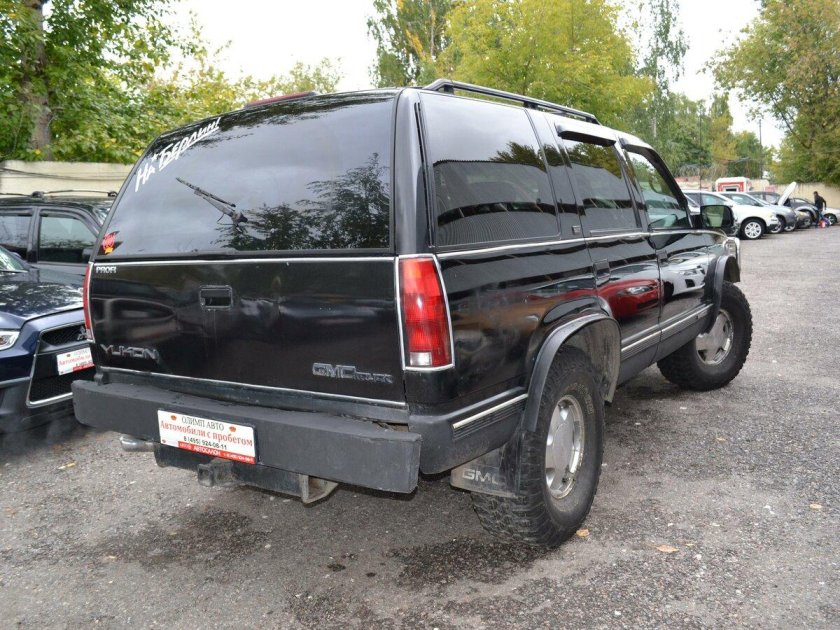 GMC Yukon gmt400