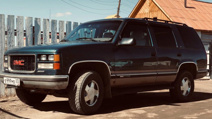 GMC Yukon 400