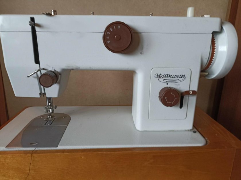 Швейная машинка Чайка 134 челнок