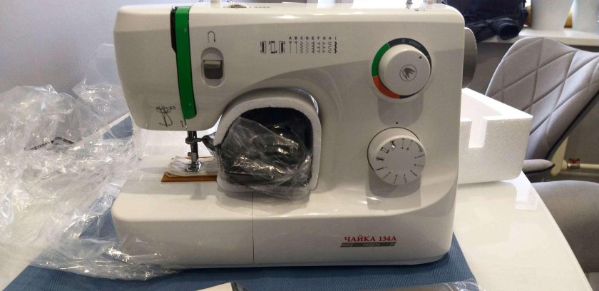 Швейная машина Chayka 134a