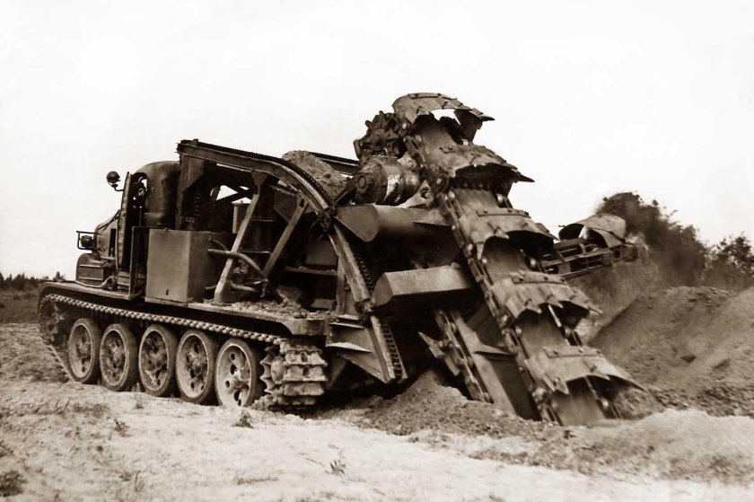 Траншейная машина БТМ